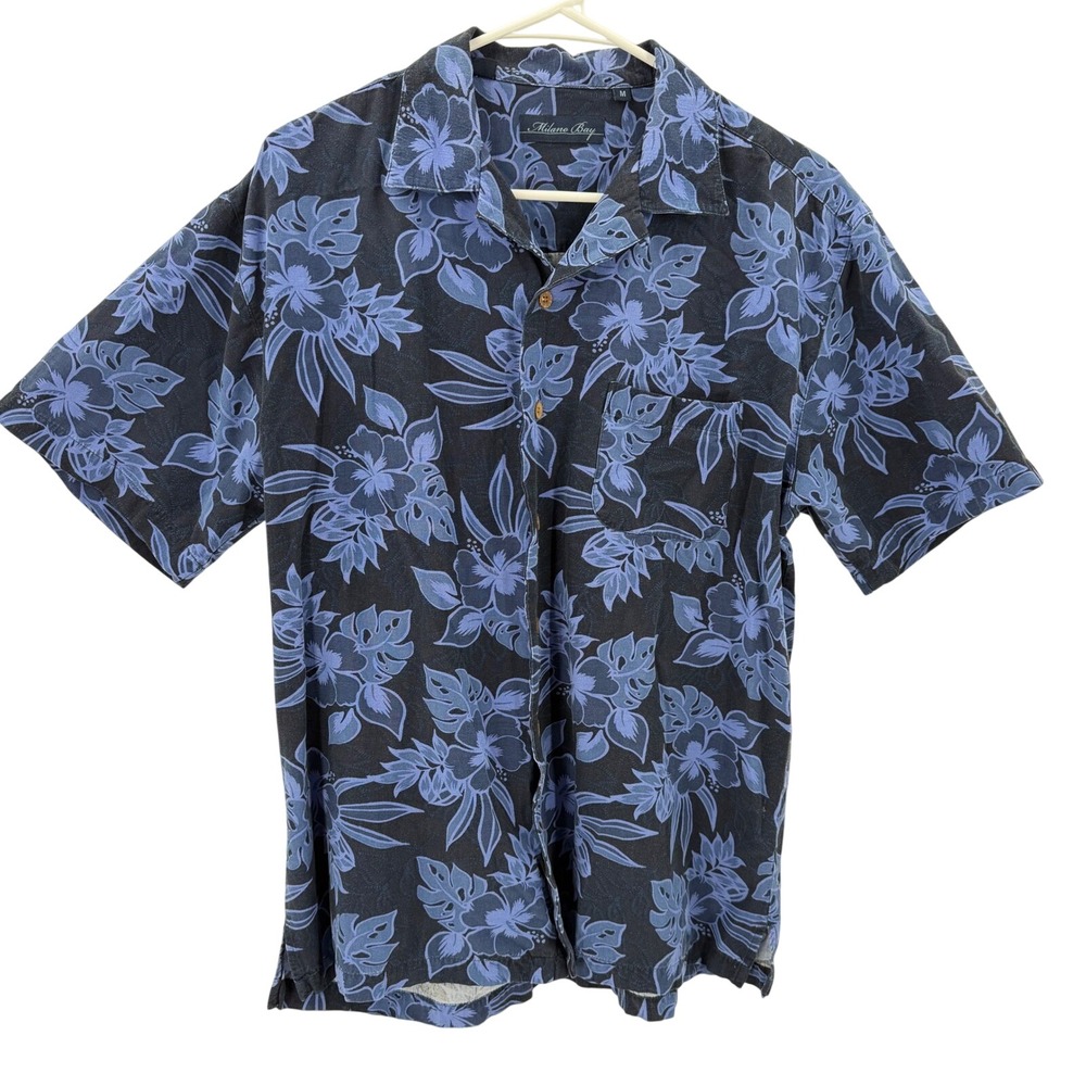 Milano Bay Floral Hibiscus coastal dad button shirt Medium Blue Tropical Casual